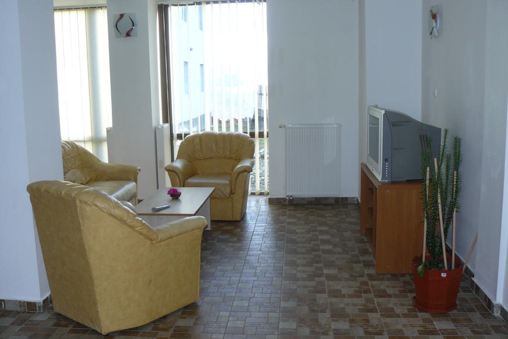 Cabana Muntii Parang Ranca Hotel Екстериор снимка